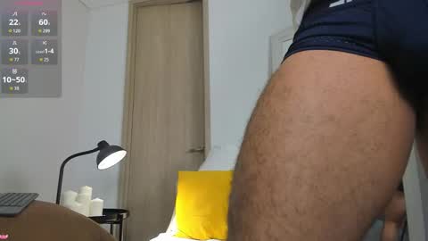 Snapshot of maxstrong01 chatting on 09.11.25 Max online show from 09.11.25