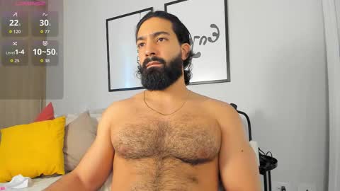 Snapshot of maxstrong01 chatting on 10.02.25 Max online show from 10.02.25