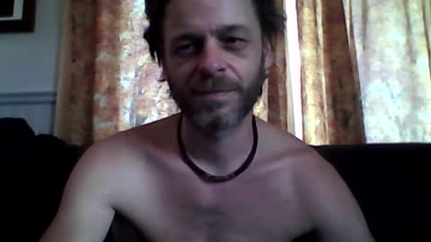 Snapshot of maxthewolf chatting on 06.17.26 MaxTheWolf online show from 06.17.26