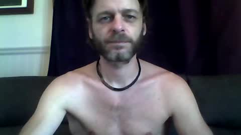 Snapshot of maxthewolf chatting on 06.28.26 MaxTheWolf online show from 06.28.26