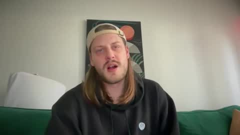 Snapshot of maxwatts95 chatting on 03.02.26 Max Watts online show from 03.02.26