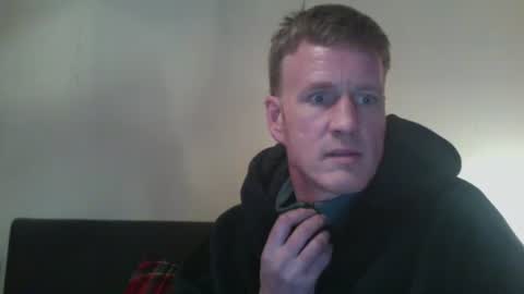 Snapshot of maxwilly7803039708 chatting on 03.31.26 maxwilly7803039708 online show from 03.31.26