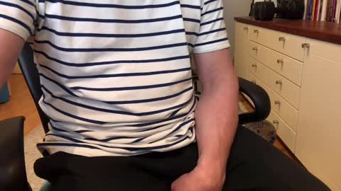 Max online show from 02.10.25