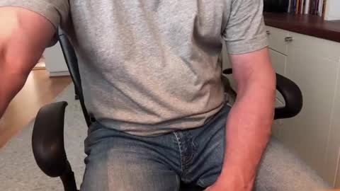 Max online show from 03.10.25