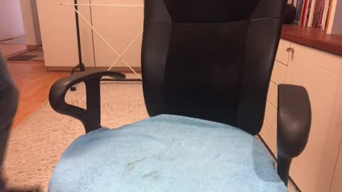 Max online show from 10.27.25