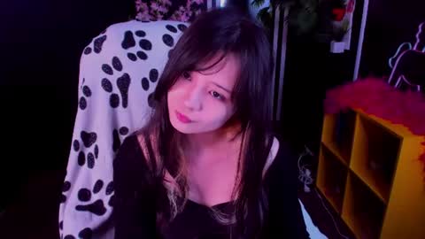 Snapshot of may_lings chatting on 06.20.26 may_lings online show from 06.20.26