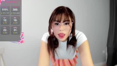 Mia online show from 01.25.25