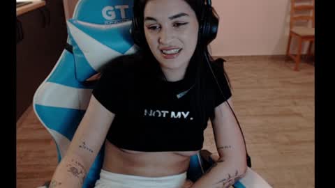 Maya online show from 02.02.25