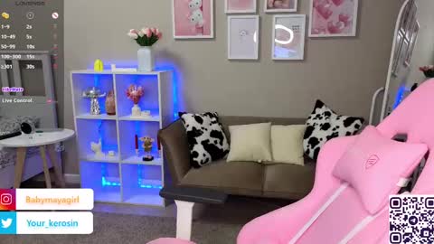 Maya online show from 02.21.25