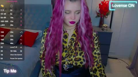 Maya Mils online show from 02.24.25