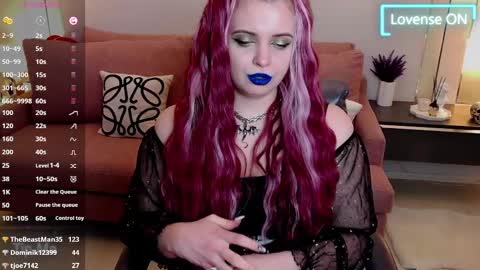 Maya Mils online show from 02.25.25