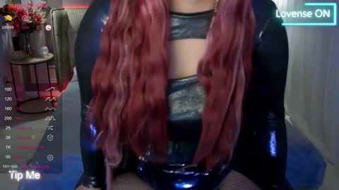 Maya Mils online show from 03.12.25