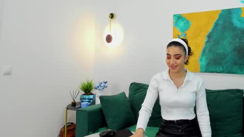 Maya online show from 01.21.25