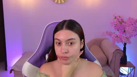 Maya Vexx online show from 06.30.26