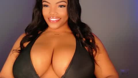 MayBabi online show from 12.13.25