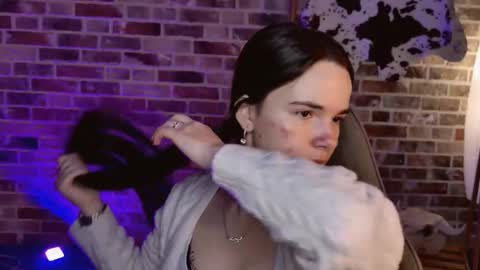 maybloom_ online show from 02.05.26