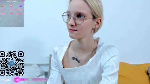 Megan online show from 01.06.25