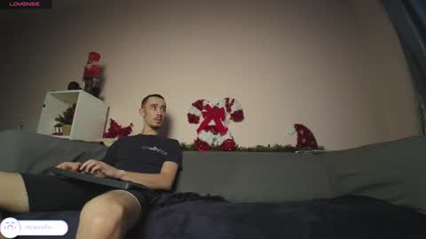 Snapshot of maygly chatting on 01.08.25 Slava and Alextatto online show from 01.08.25