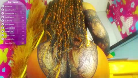 Snapshot of mayo_771804 chatting on 01.21.25 Karol black18 online show from 01.21.25