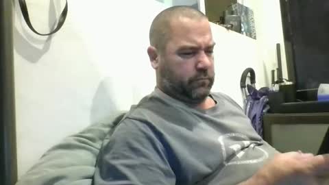 Dad bod 43 online show from 03.26.26