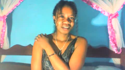 mayrah online show from 03.08.25