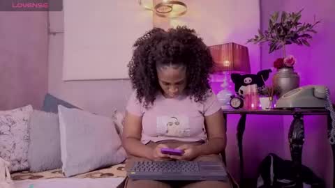 Snapshot of mayte_williamsath chatting on 07.22.26 Maite online show from 07.22.26