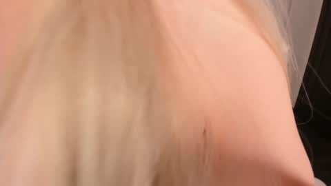  Mila  online show from 12.19.25