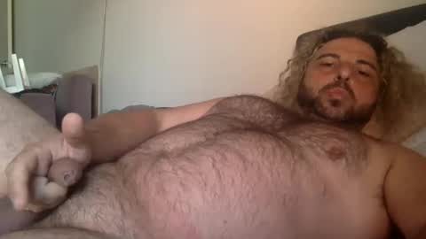 Snapshot of mazl0w chatting on 02.27.25 mazl0w online show from 02.27.25