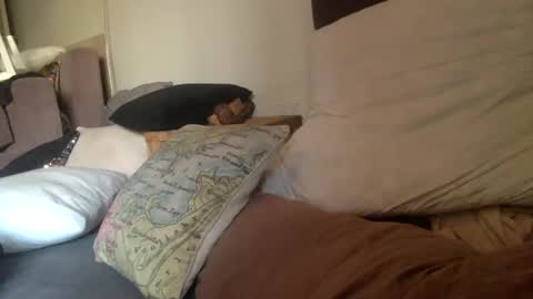 Snapshot of mazl0w chatting on 03.06.25 mazl0w online show from 03.06.25