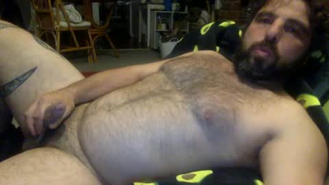 Snapshot of mazl0w chatting on 06.16.26 mazl0w online show from 06.16.26