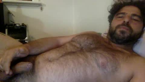 Snapshot of mazl0w chatting on 06.27.26 mazl0w online show from 06.27.26