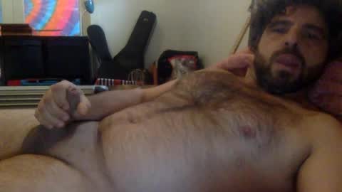 Snapshot of mazl0w chatting on 07.27.26 mazl0w online show from 07.27.26