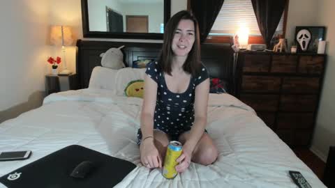 Snapshot of mbbc35 chatting on 10.14.25  Ill be back soon online show from 10.14.25