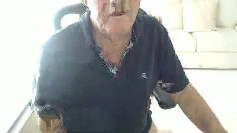 Snapshot of mbeastie chatting on 12.02.25 Beastie online show from 12.02.25