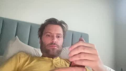 Snapshot of mbnc chatting on 12.28.24 lol online show from 12.28.24