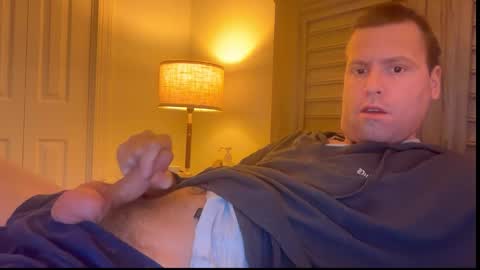 Snapshot of mbnc chatting on 12.16.25 lol online show from 12.16.25