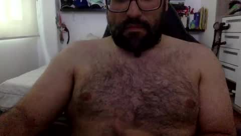 Snapshot of mbotve chatting on 06.09.26 VzlaMan online show from 06.09.26