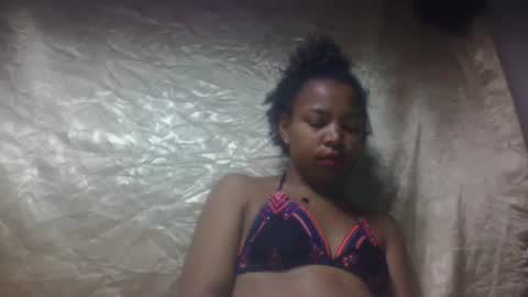 mbotyfeliciaa online show from 11.21.25