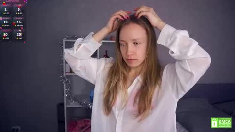 Mary  online show from 12.16.25