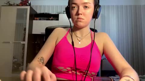 Hello Lisa here   Help me to make 50 thumbs up 333 online show from 10.22.25