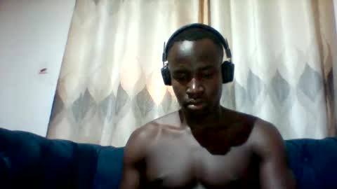Snapshot of mclntz_bbc chatting on 05.14.26 mclntz_bbc online show from 05.14.26