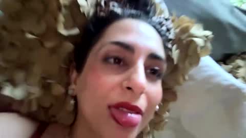 Snapshot of mdxoxo4u chatting on 04.19.26 exotic luv madison Q onlythefinest privates whisperyourfantasy online show from 04.19.26