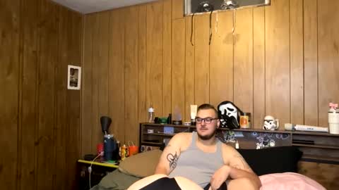 Snapshot of meanprincessx chatting on 10.20.25 meanprincessx online show from 10.20.25