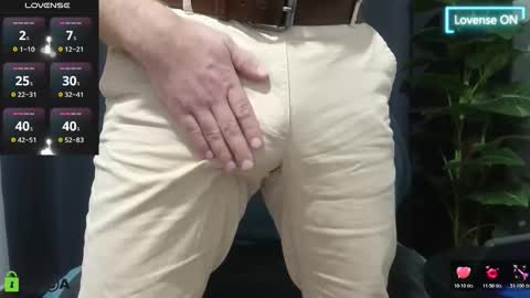 Meaty Roll online show from 10.25.25