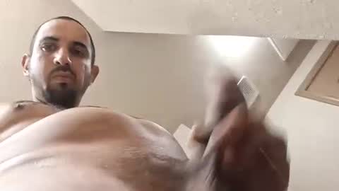 Snapshot of mechanix88 chatting on 09.08.25 Bruh online show from 09.08.25