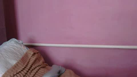 Snapshot of medjik_lool chatting on 06.27.26 Oltereodora-lima online show from 06.27.26