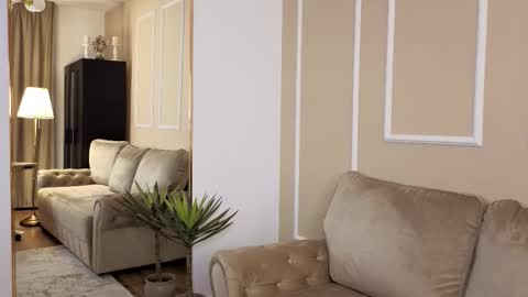 MedussaEyes online show from 11.13.25