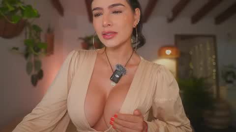 Andrea  online show from 11.14.25