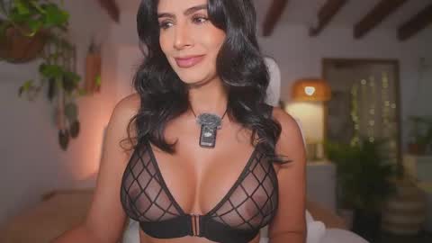 Andrea  online show from 11.27.25