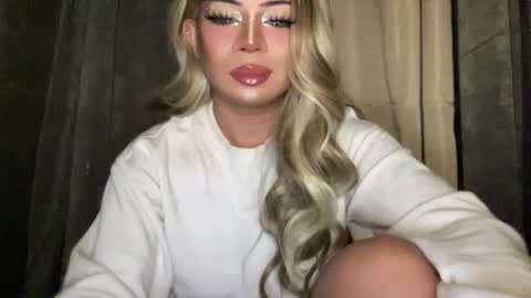 GODDESS OF ALL GODDESSES online show from 10.11.25